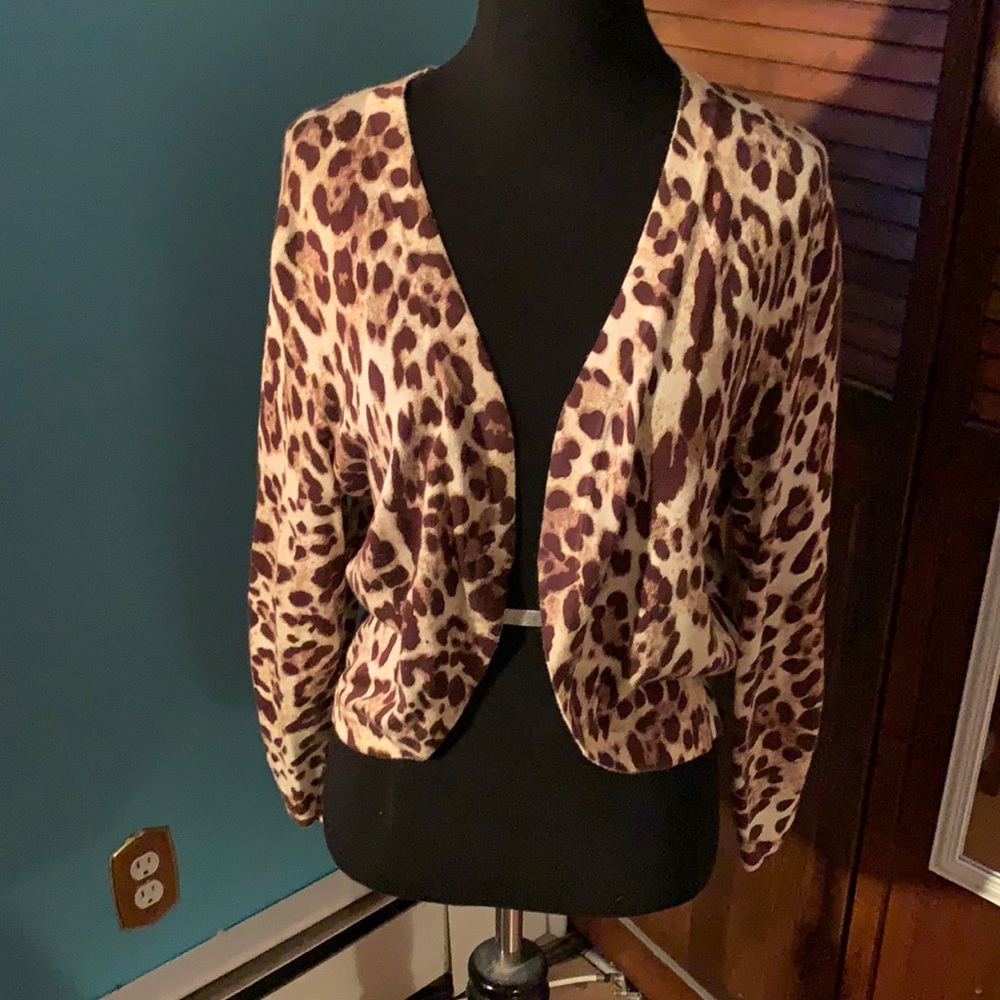 Chico’s Leopard Cropped Carigan
